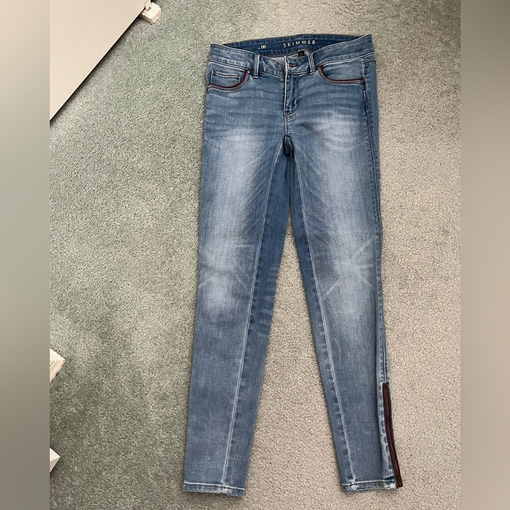 White House Black Market Women's Blue Jeans
